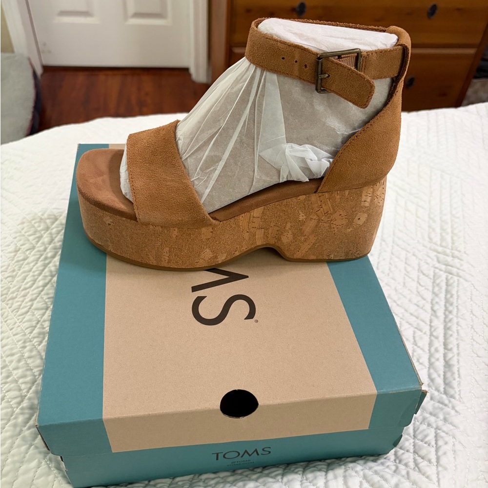 TOMS Women's Brown Wedge Sandals